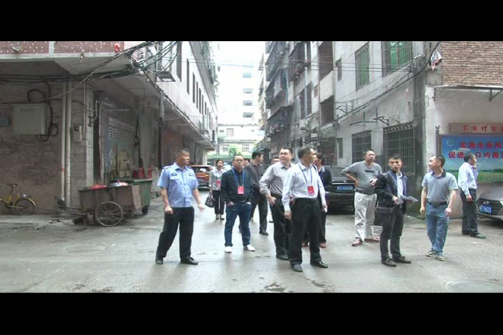C县人大调研市场规划建设工作为提升城市品味建言献策.bmp