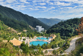 云天海温泉全景